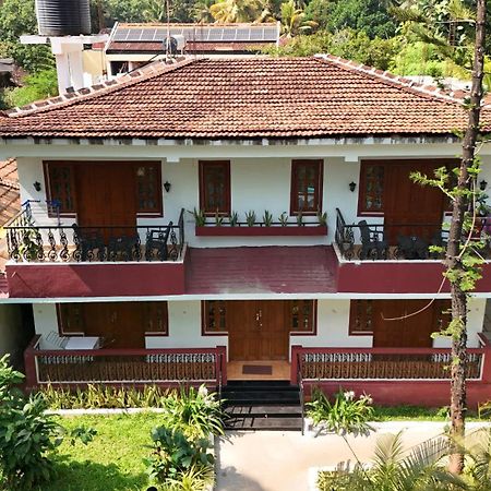 Villa Barbosa, 2 BHK Villa&Luxury Rooms near Colva, Sernabatim, Benaulim Beach Esterno foto
