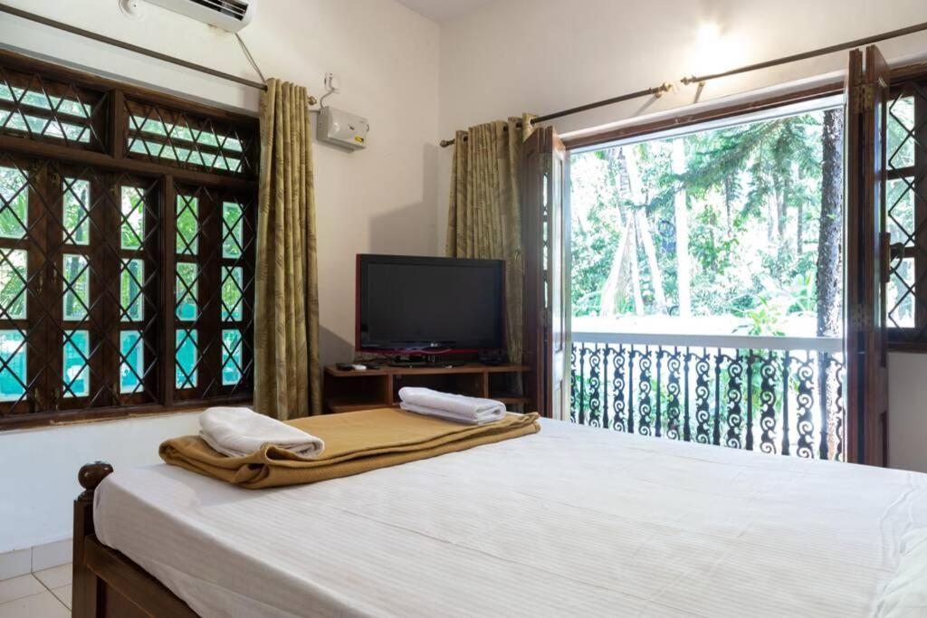 Villa Barbosa, 2 BHK Villa&Luxury Rooms near Colva, Sernabatim, Benaulim Beach Esterno foto