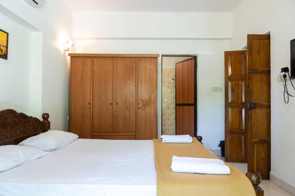 Villa Barbosa, 2 BHK Villa&Luxury Rooms near Colva, Sernabatim, Benaulim Beach Esterno foto