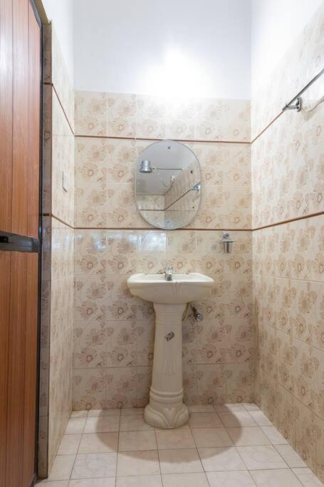 Villa Barbosa, 2 BHK Villa&Luxury Rooms near Colva, Sernabatim, Benaulim Beach Esterno foto