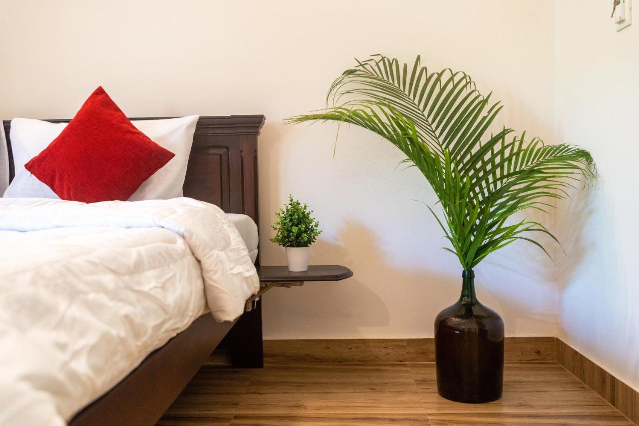 Villa Barbosa, 2 BHK Villa&Luxury Rooms near Colva, Sernabatim, Benaulim Beach Esterno foto
